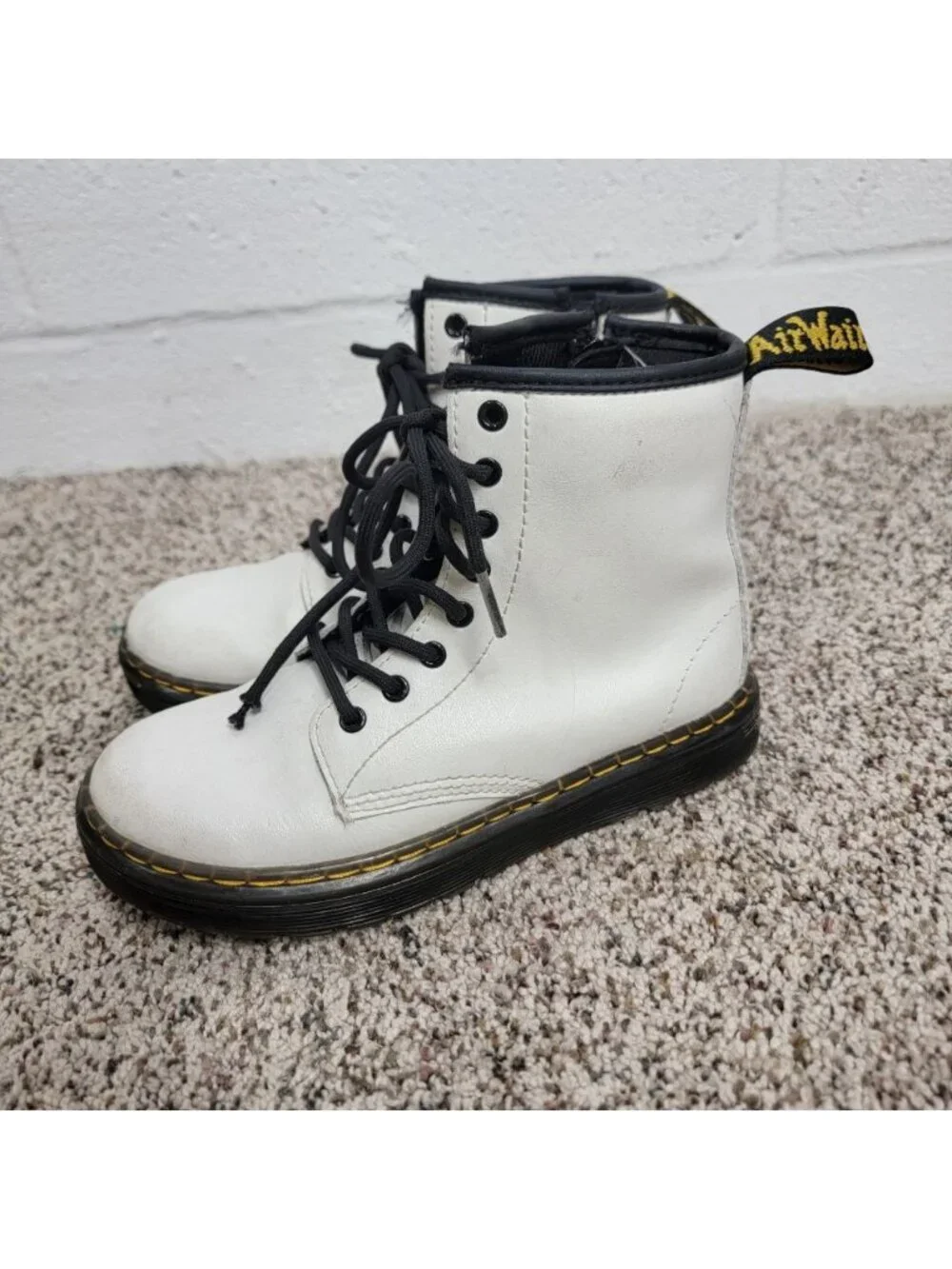 Dr. Martens Youth White Black Combat Boots US Size 1 Grunge punk emo